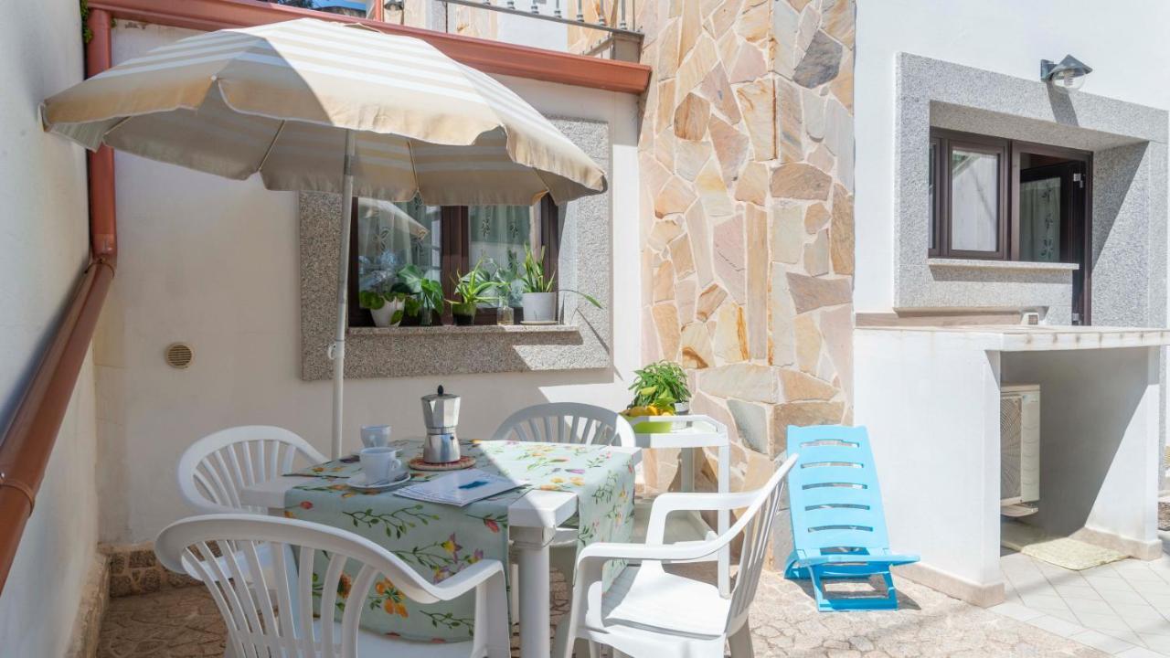 Casa Dei Lecci - Cala Gonone Διαμέρισμα Εξωτερικό φωτογραφία